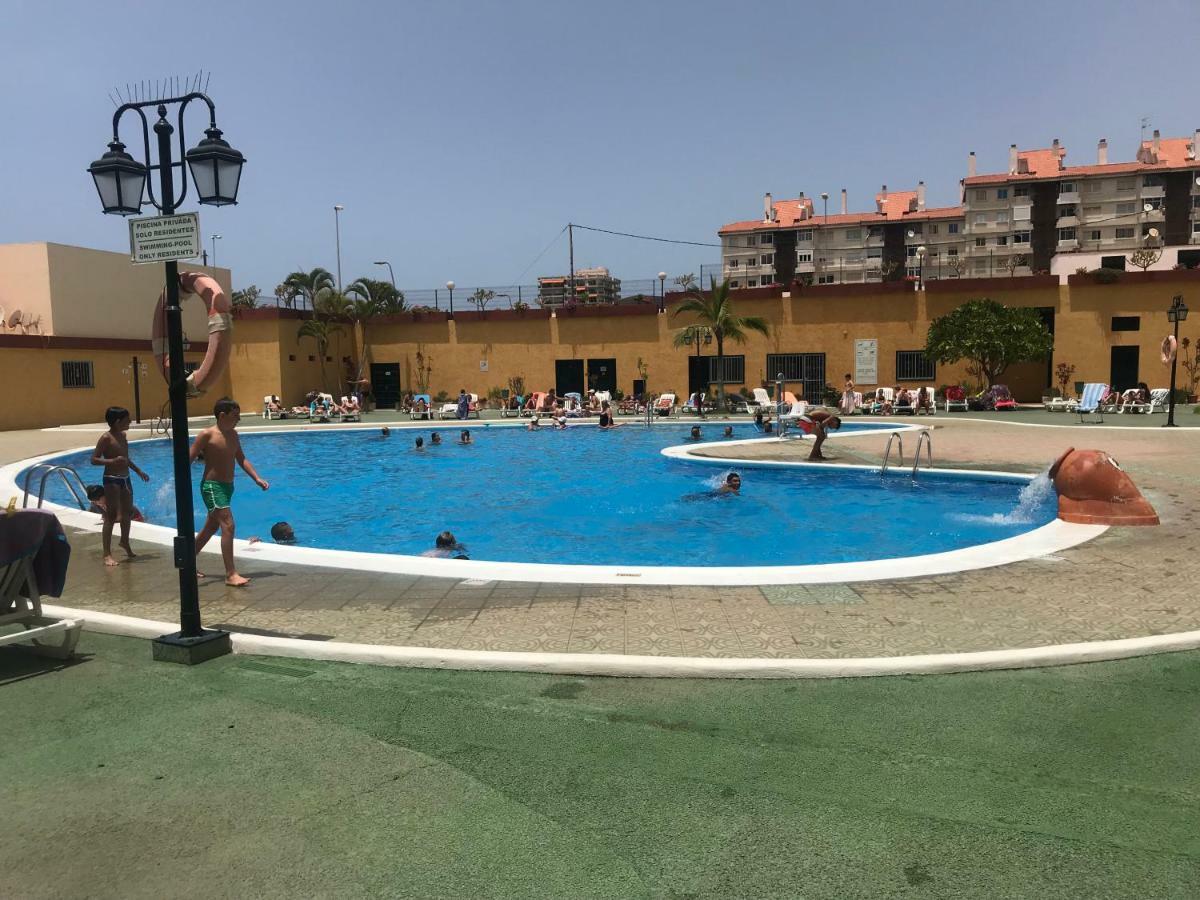 Los Angelitos Los Cristianos  Luaran gambar