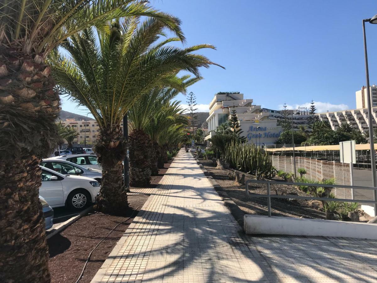Los Angelitos Los Cristianos  Luaran gambar